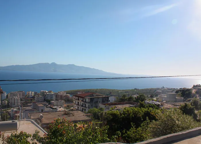 Apartment Oceanfront Outlook