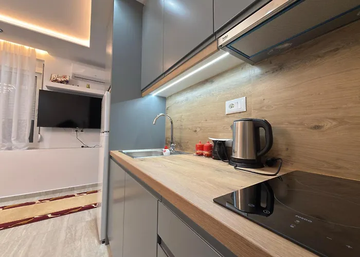 Oceanfront Outlook Sarandë