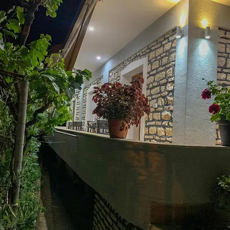 Oceanfront Outlook * Saranda