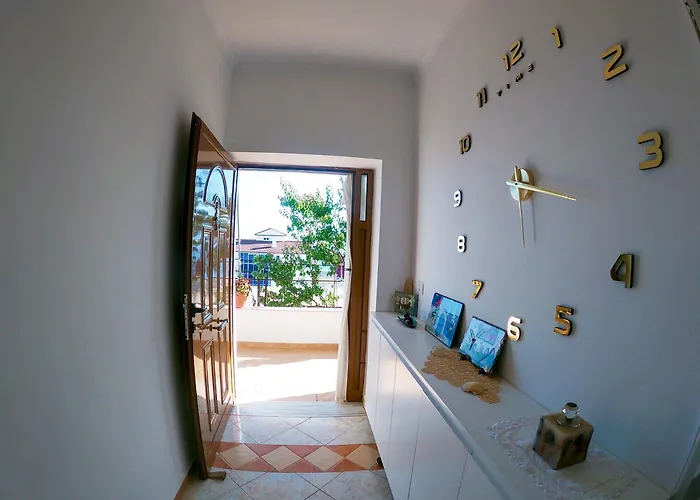 Oceanfront Outlook Daire *